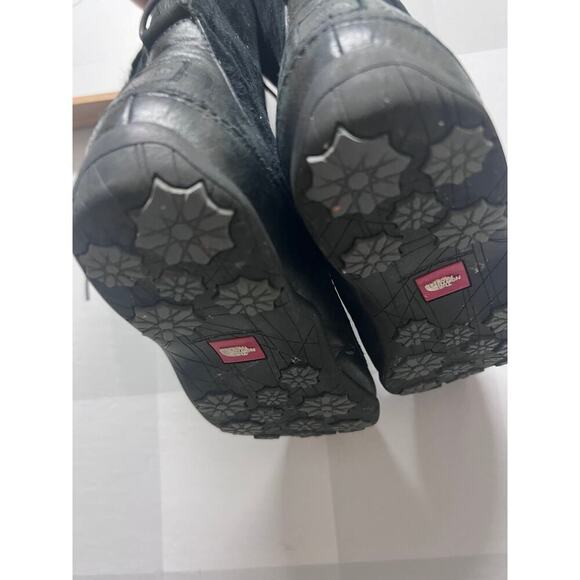 The North Face Snow Boots size 8 Black Primaloft 200 gram insulation - Picture 4 of 6